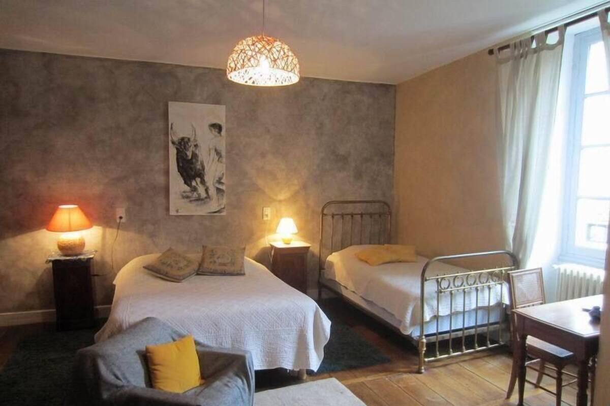 Double Room (Catalpa)