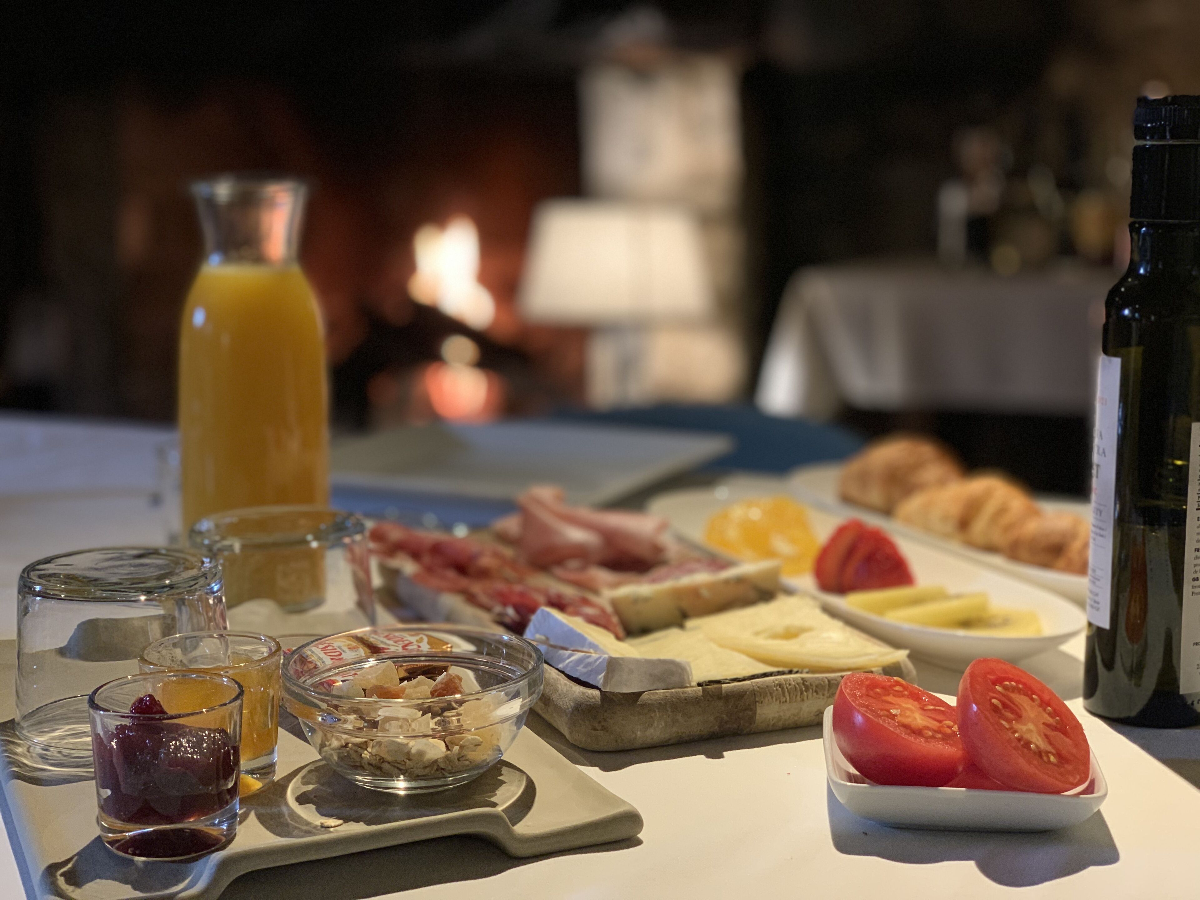 Free daily cooked-to-order breakfast 