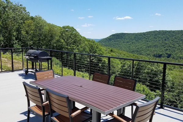Additional furniture has already been ordered!