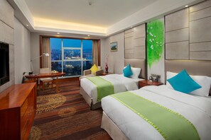 Kamar Double Premium | 1 kamar tidur, seprai premium, minibar, dan brankas