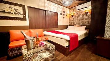 Moderate Double Room, Smoking