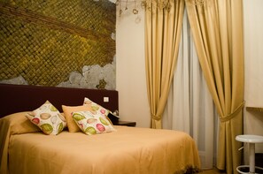 Design Double Room, Balcony | Premium bedding, down comforters, free minibar items, in-room safe - B&B Sosta Flegrea (Naples)