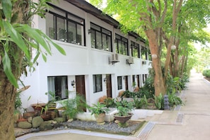 Ngoại thất