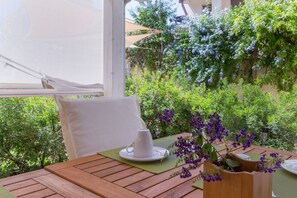 Daily continental breakfast for a fee - Guesthouse Libeticus (Cagliari)