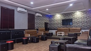Ảnh chưa phân loại, 5 trong số 33 ảnh, nút