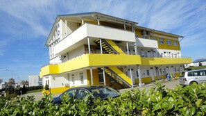 Front of property - i-Motel (Obertshausen)
