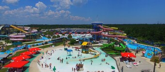 Vacation on a Whim & SAVE BIG! Have An 11th Floor View Of The Gulf Coast!!!