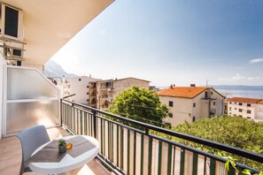 Studio Apartment with Balcony and Sea View | Balcony view