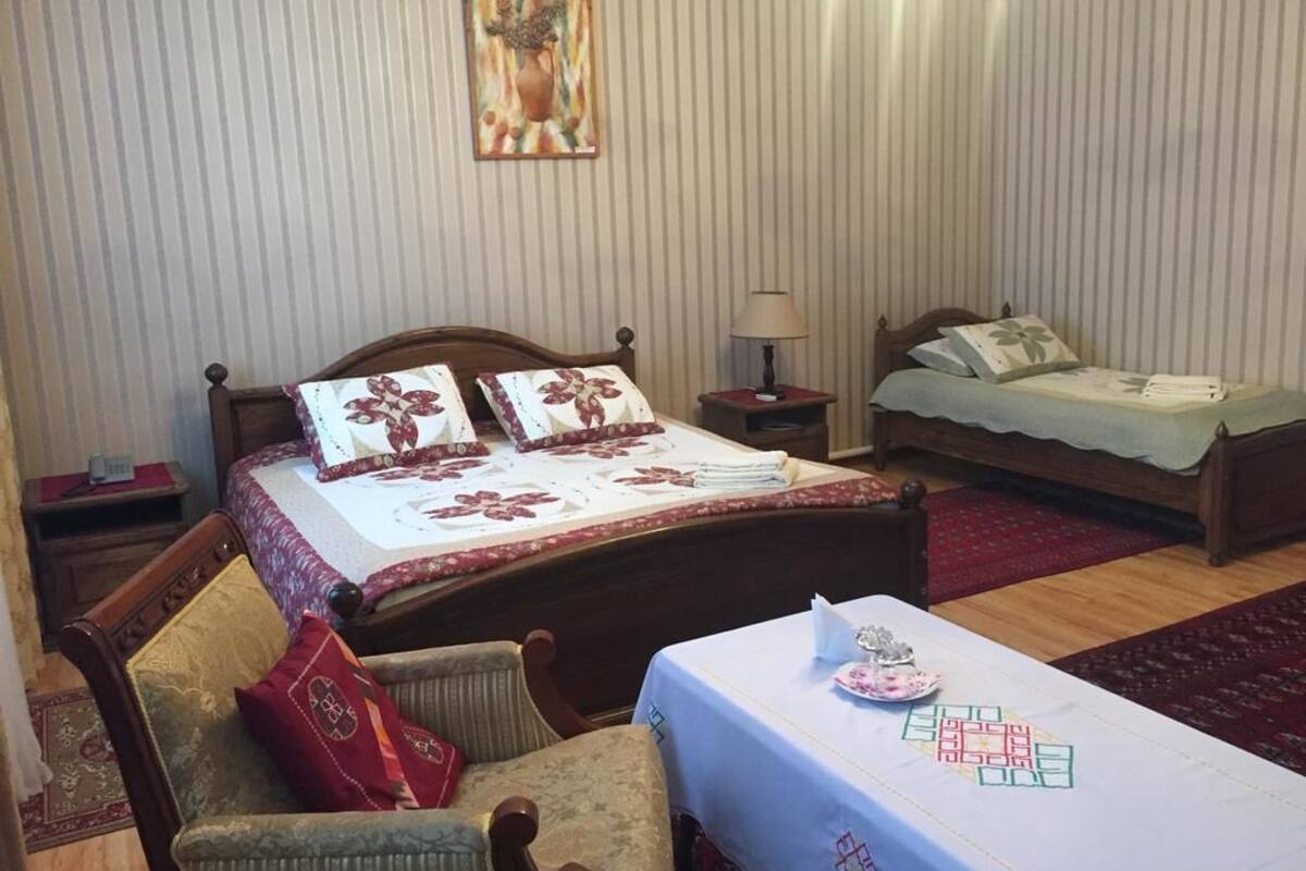 Premium bedding, desk, blackout curtains, iron/ironing board
