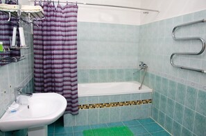 Bathroom - Jipek Joli Inn (Nukus)
