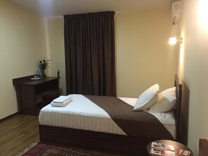 Room - Jipek Joli Inn (Nukus)