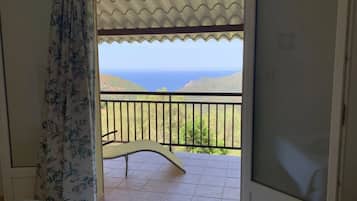 Comfort Apartment, Balcony, Sea View | 1 bedroom, premium bedding, free WiFi, bed sheets