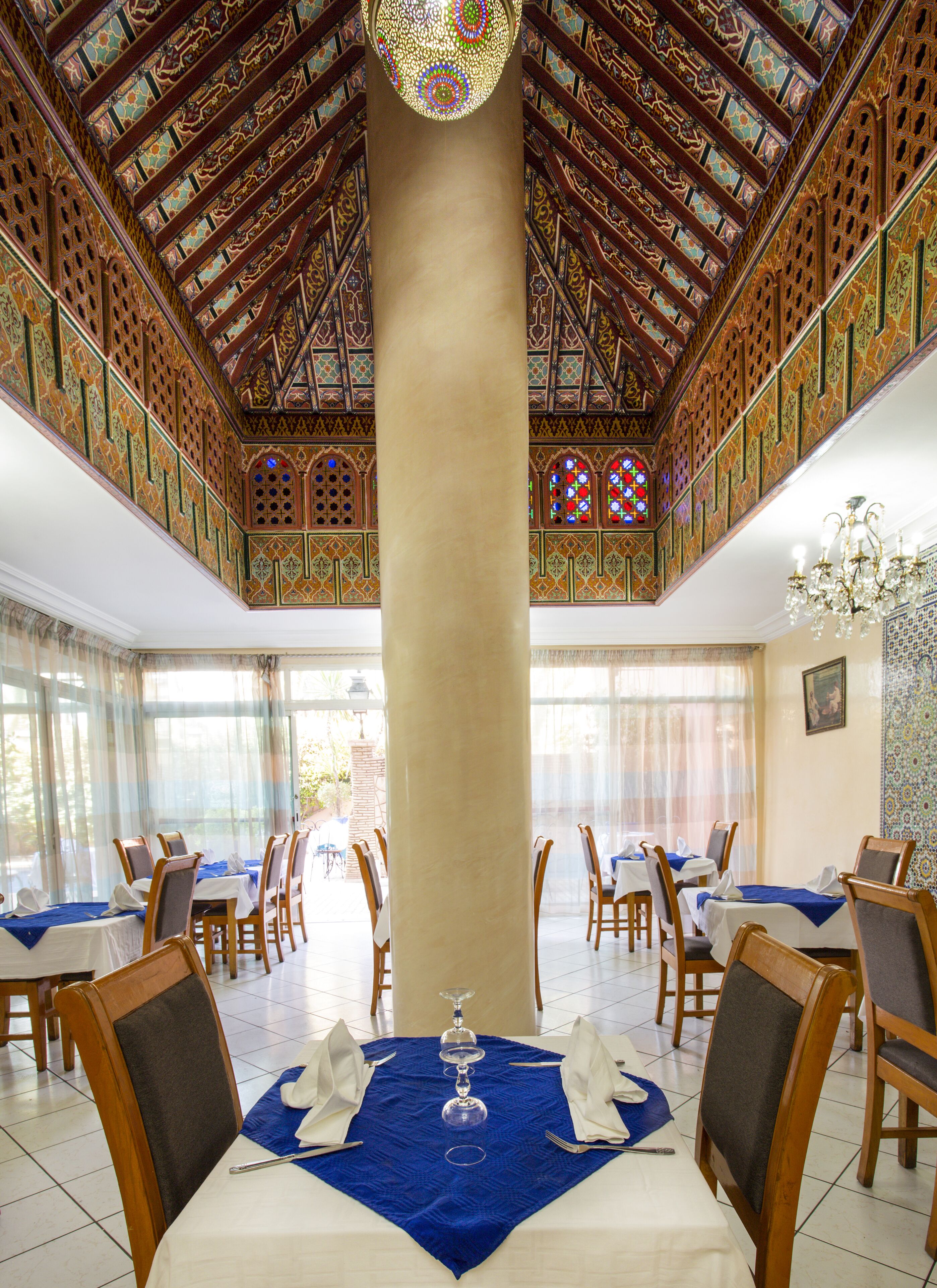 Daily buffet breakfast (EUR 5 per person)