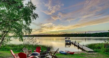 Lakeside Mudding Bear Condo: Beach, Sauna, Club Room, Private Balcony