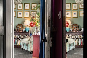 Comfort Double Room, Ensuite, Courtyard View (Drake Main House) | Interior - One Drake Road Hotel (Tavistock)