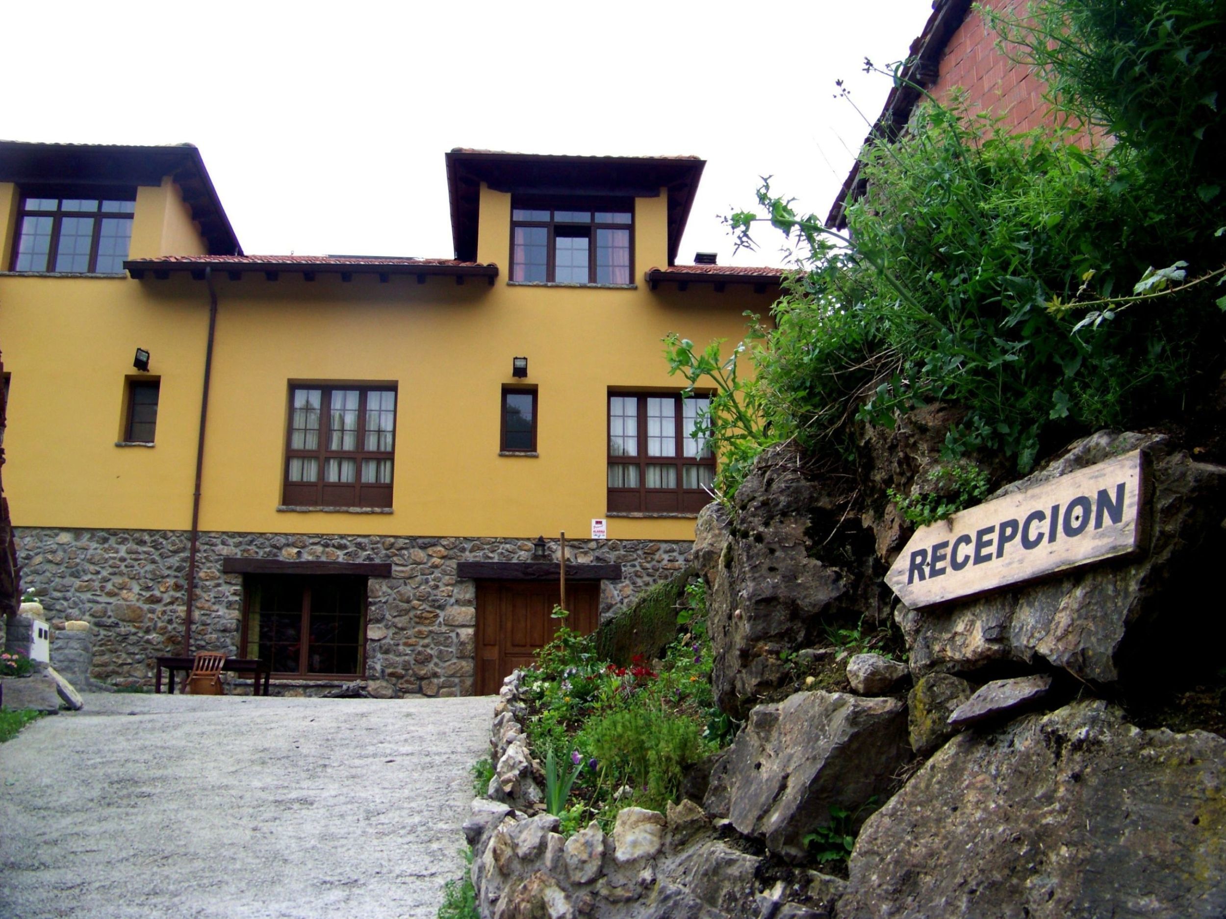 Photo - El Quesar de Gamoneo