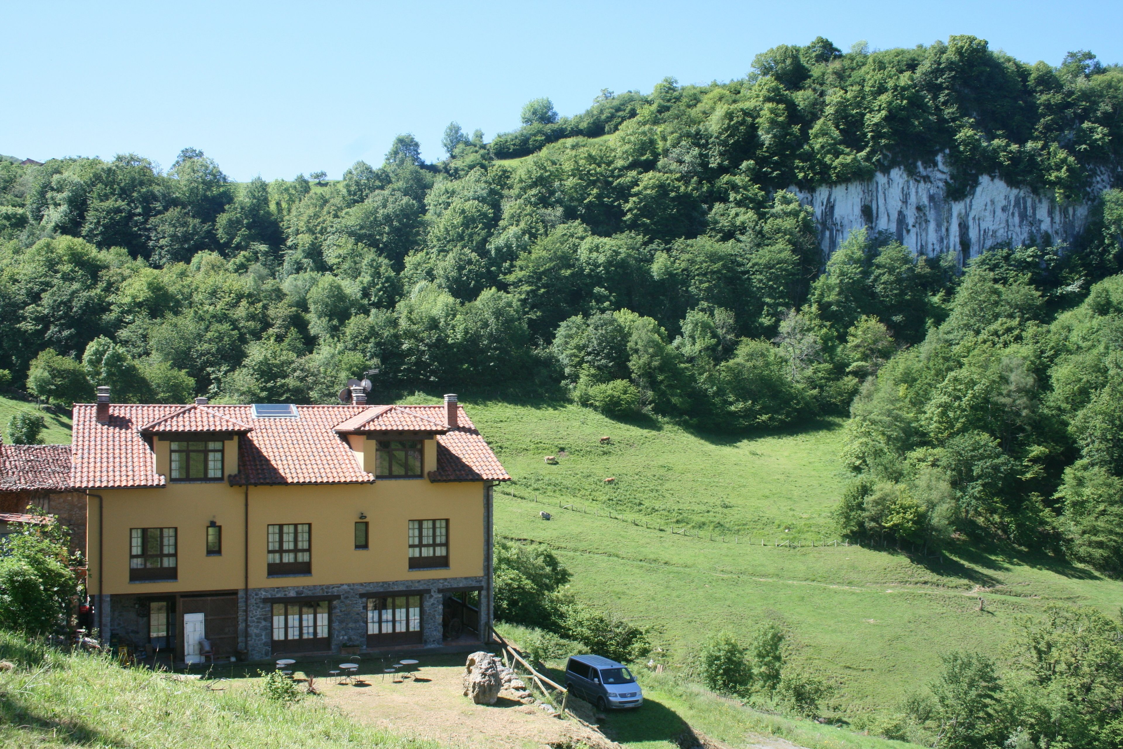 Photo - El Quesar de Gamoneo