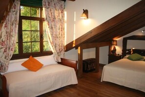 In-room safe, individually decorated, individually furnished, desk