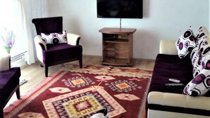 Vila, 2 quartos, para não fumantes | Área de estar | TV LCD, filmes pagos