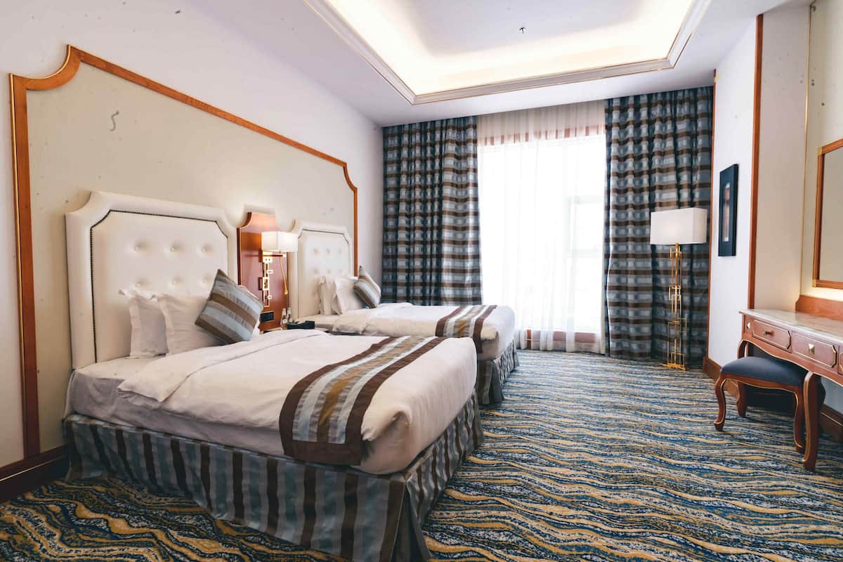 executive suite | 2 bedrooms, free minibar items, in-room safe, individually decorated