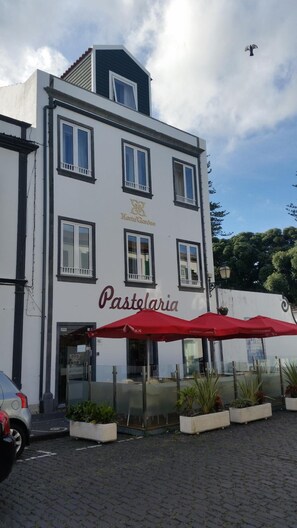 Exterior - Horta Garden (Horta)