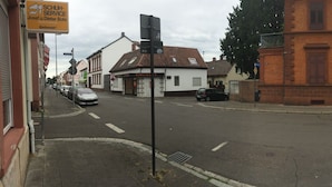 Parking - Sam Apartments (Ludwigshafen)