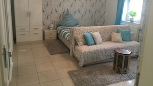 Design Apartment | Living area - Sam Apartments (Ludwigshafen)