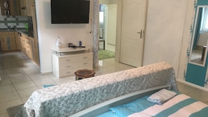 Design Apartment | Living area - Sam Apartments (Ludwigshafen)