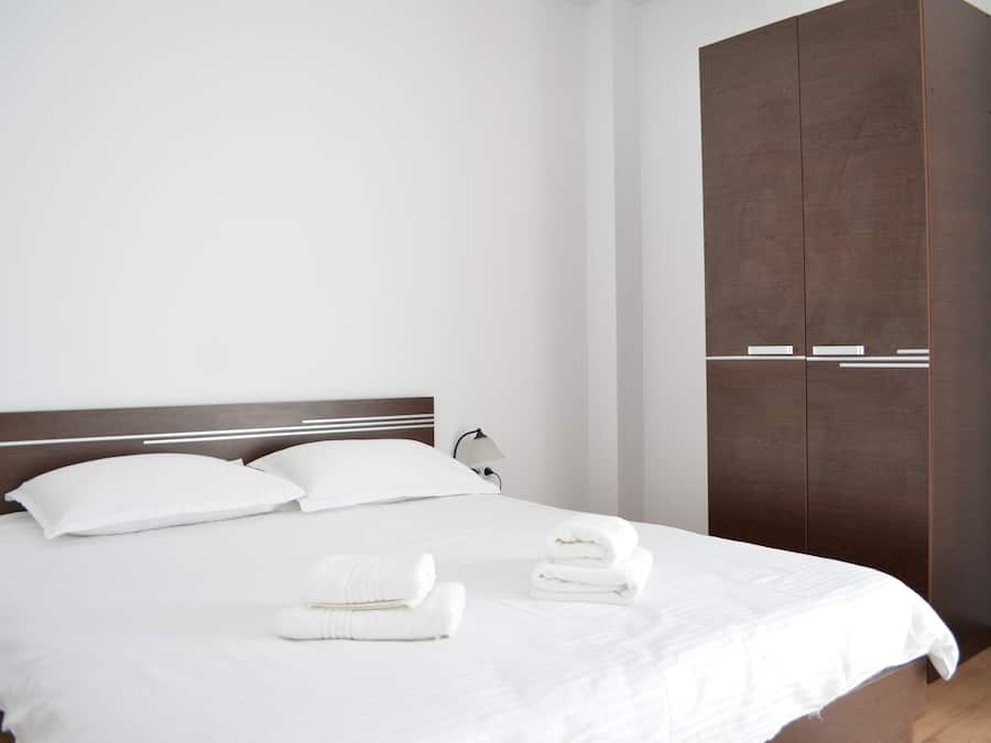 Standard Apartment, 1 Bedroom | 1 bedroom, Egyptian cotton sheets, premium bedding, down comforters