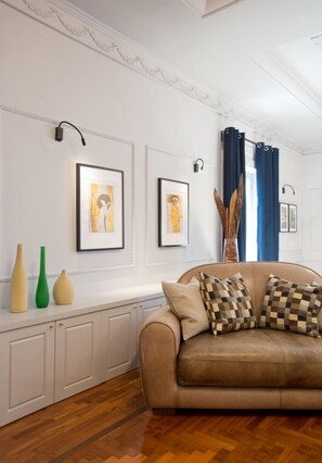 Apartment, 3 Bedrooms | Room amenity