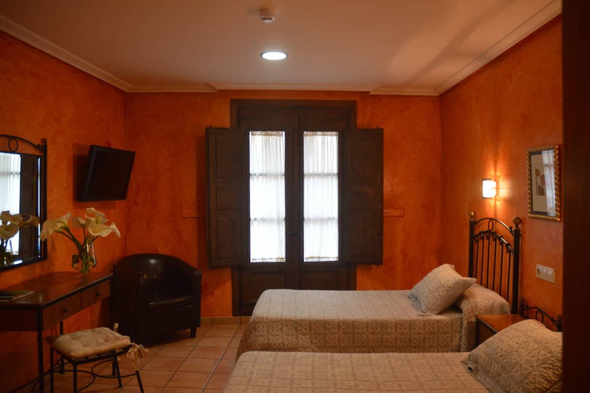 Camera doppia (Extra bed ) | Copriletto in piuma, con stile personalizzato