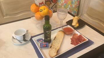 Daily continental breakfast for a fee