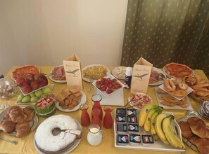 Esmorzar diari complet gratuït 