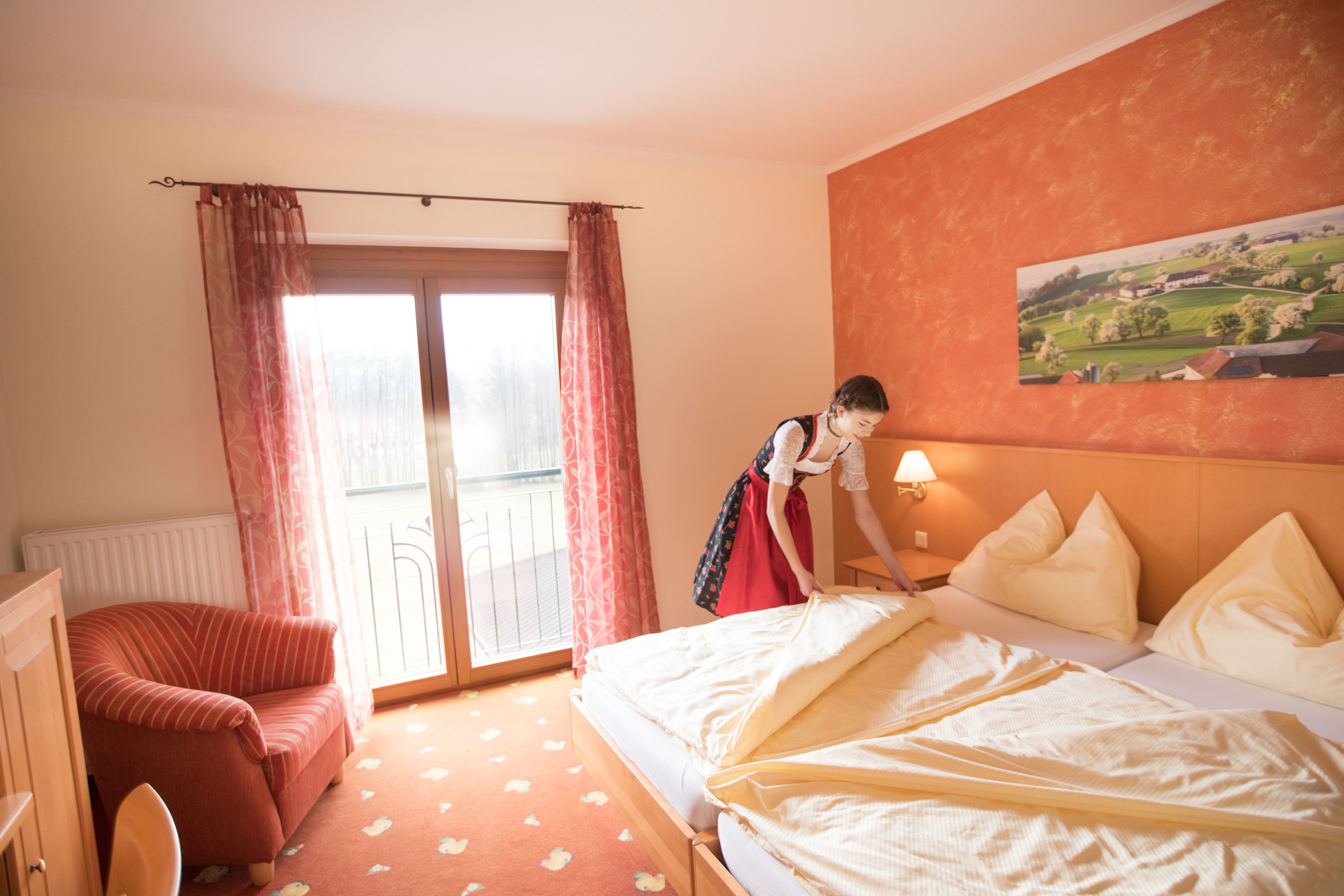 comfort double or twin room | 1 bedroom, in-room safe, desk, iron/ironing board