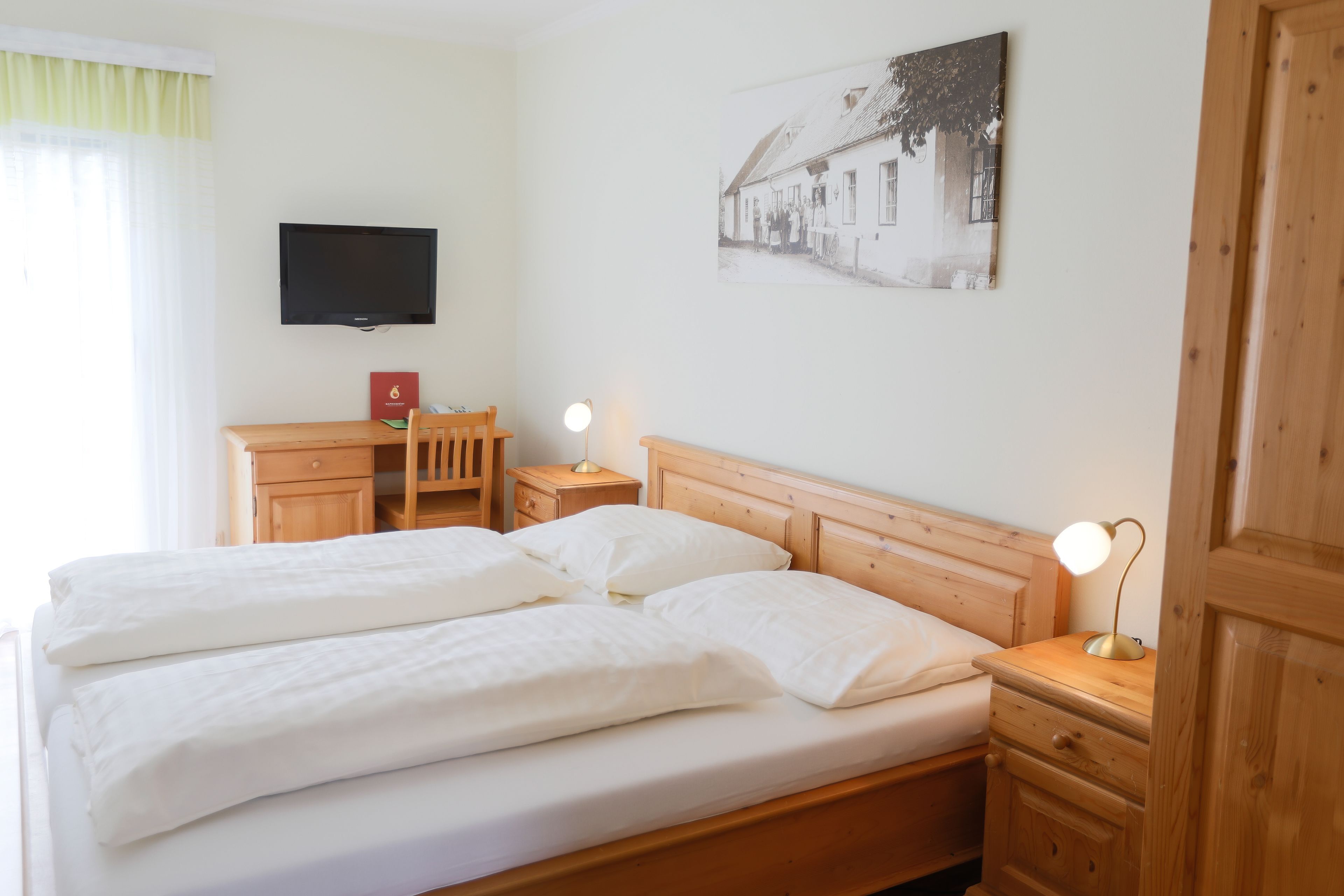 In-room safe, desk, iron/ironing board, free WiFi