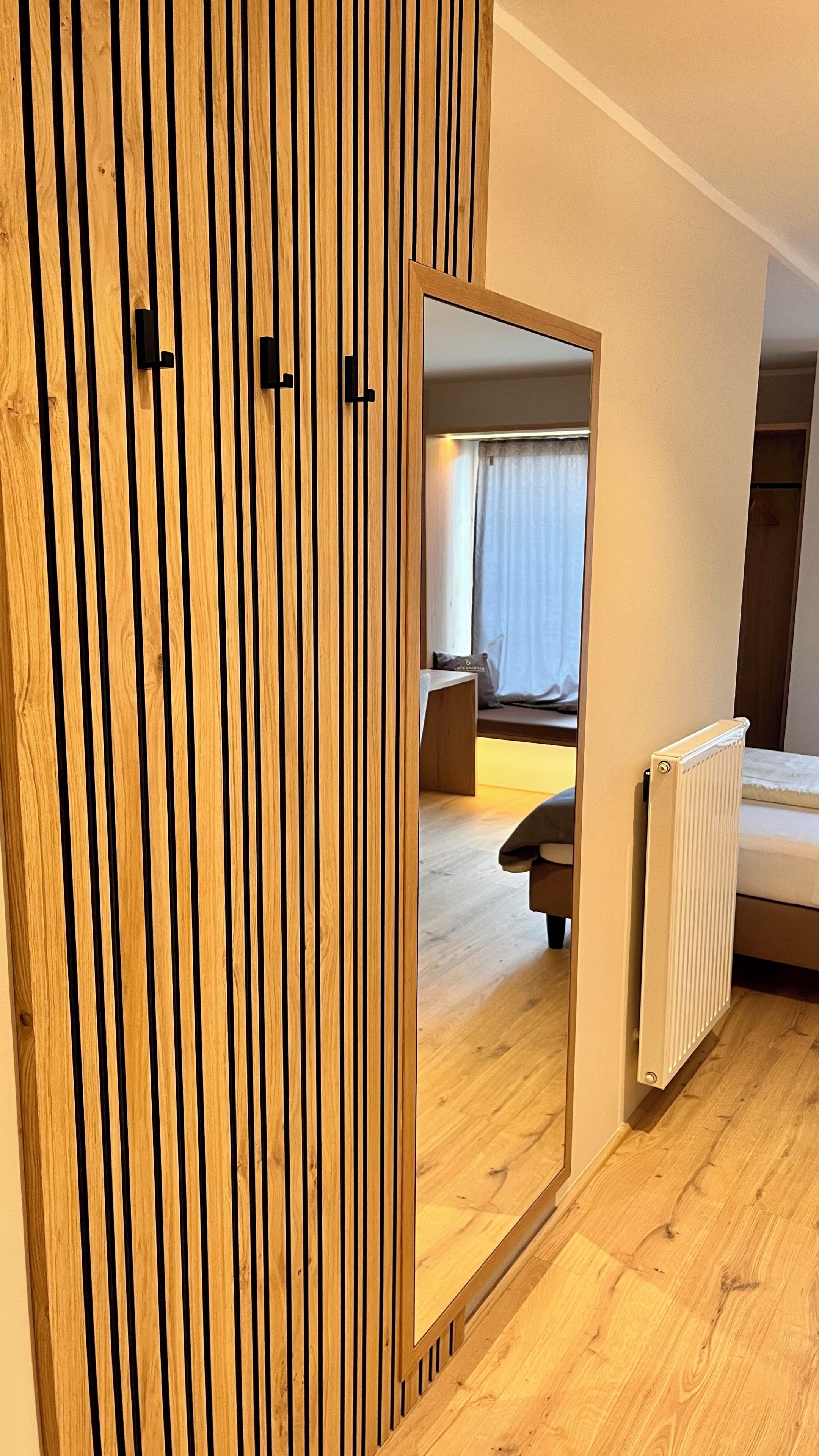 Superior Single Room | In-room safe, desk, iron/ironing board (on request), WiFi (free)