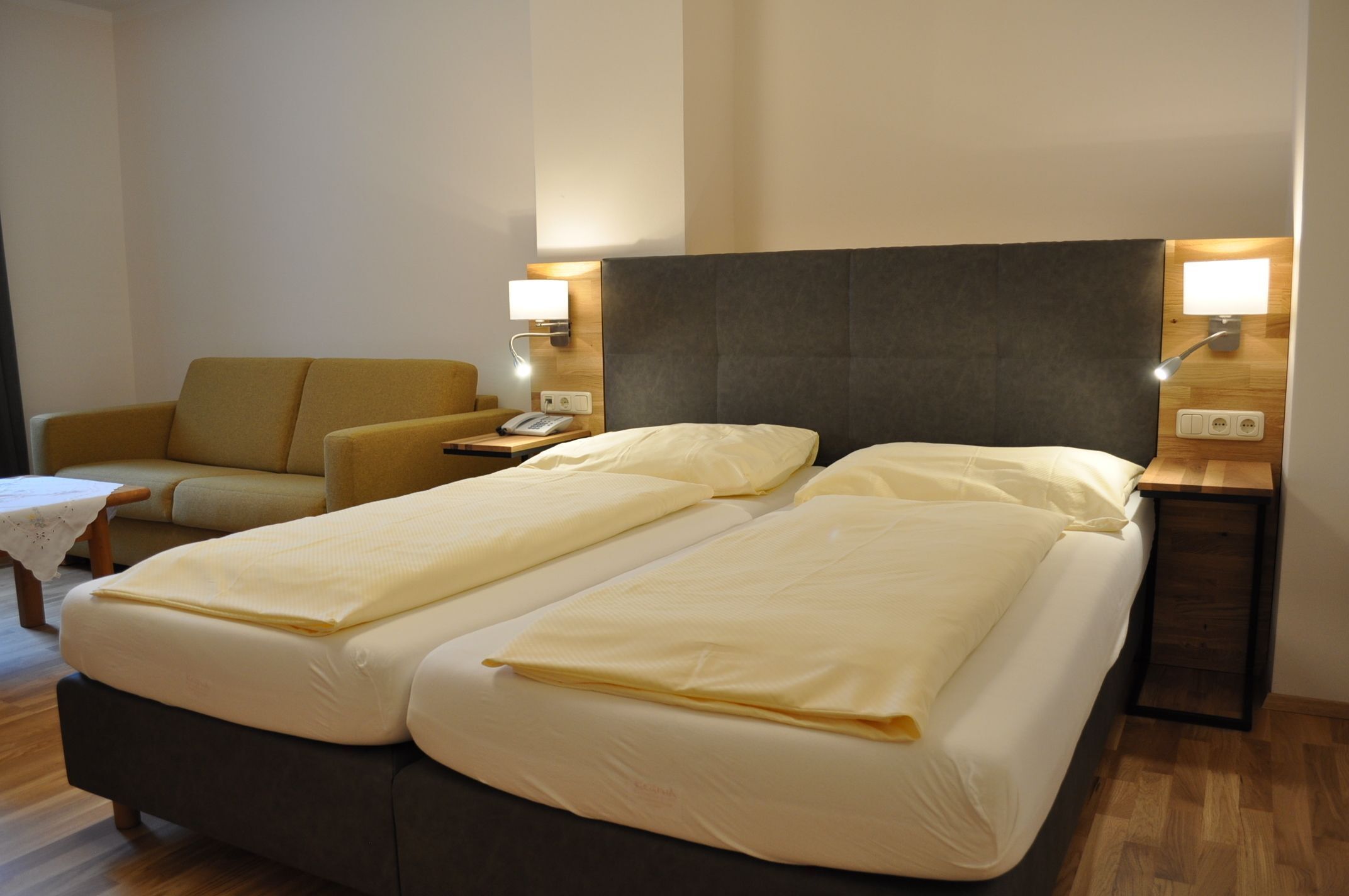In-room safe, desk, iron/ironing board, free WiFi