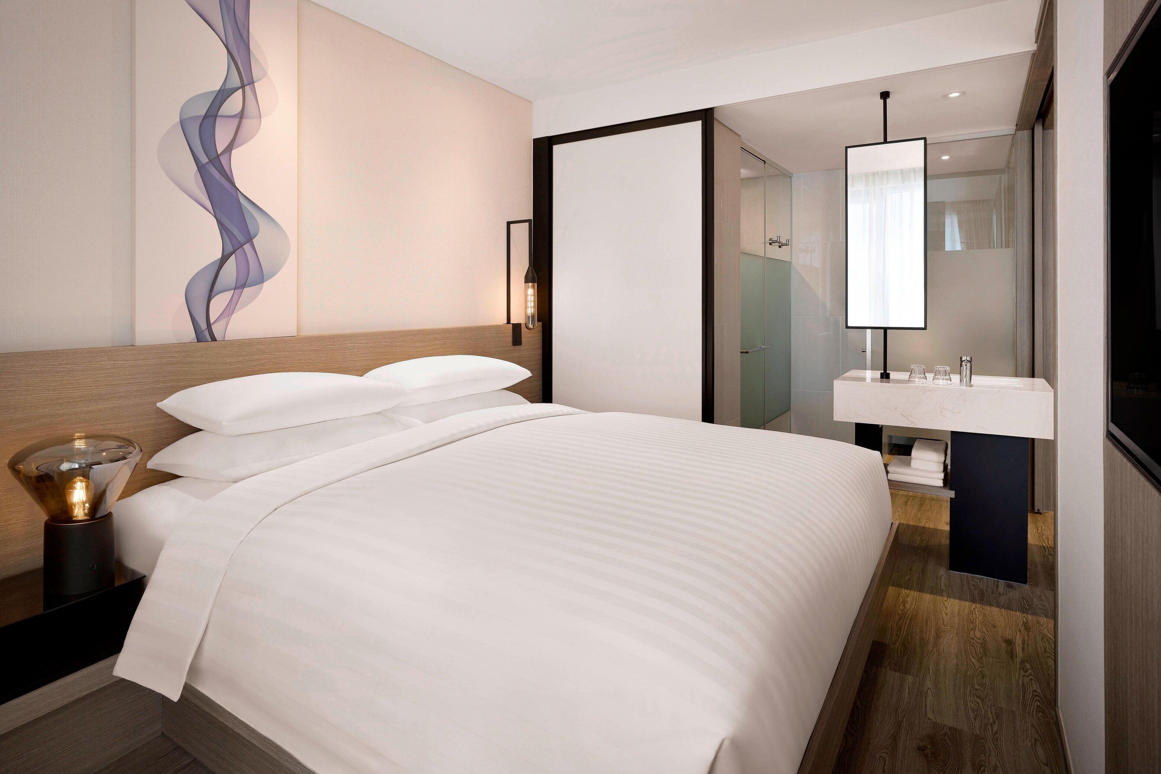 1 bedroom, desk, iron/ironing board, free cots/infant beds