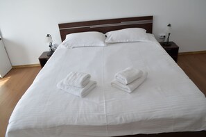 Apartamento, 1 habitación | 1 dormitorio, sábanas de algodón egipcio, ropa de cama de alta calidad