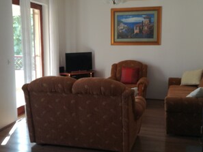 Apartment, Mehrere Betten, Nichtraucher | 2 Schlafzimmer, hochwertige Bettwaren, individuell eingerichtet