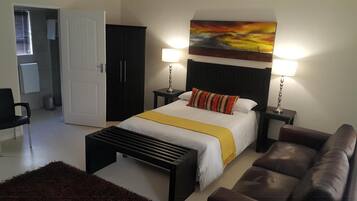 1 quarto, edredons de pluma, individualmente decorados