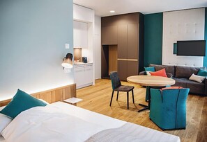 Premium bedding, down duvets, in-room safe, desk - Aparthotel  Luzern West (Alberswil)