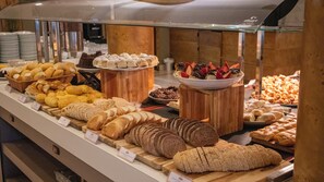 Dagelijks ontbijtbuffet inbegrepen