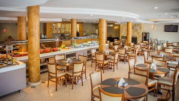 Dagelijks ontbijtbuffet inbegrepen