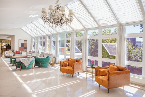 Sitteområde i lobbyen