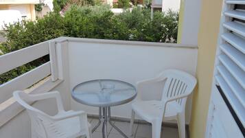 Standard Apartment | Balcony