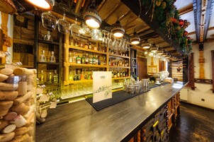 Bar (en la propiedad)