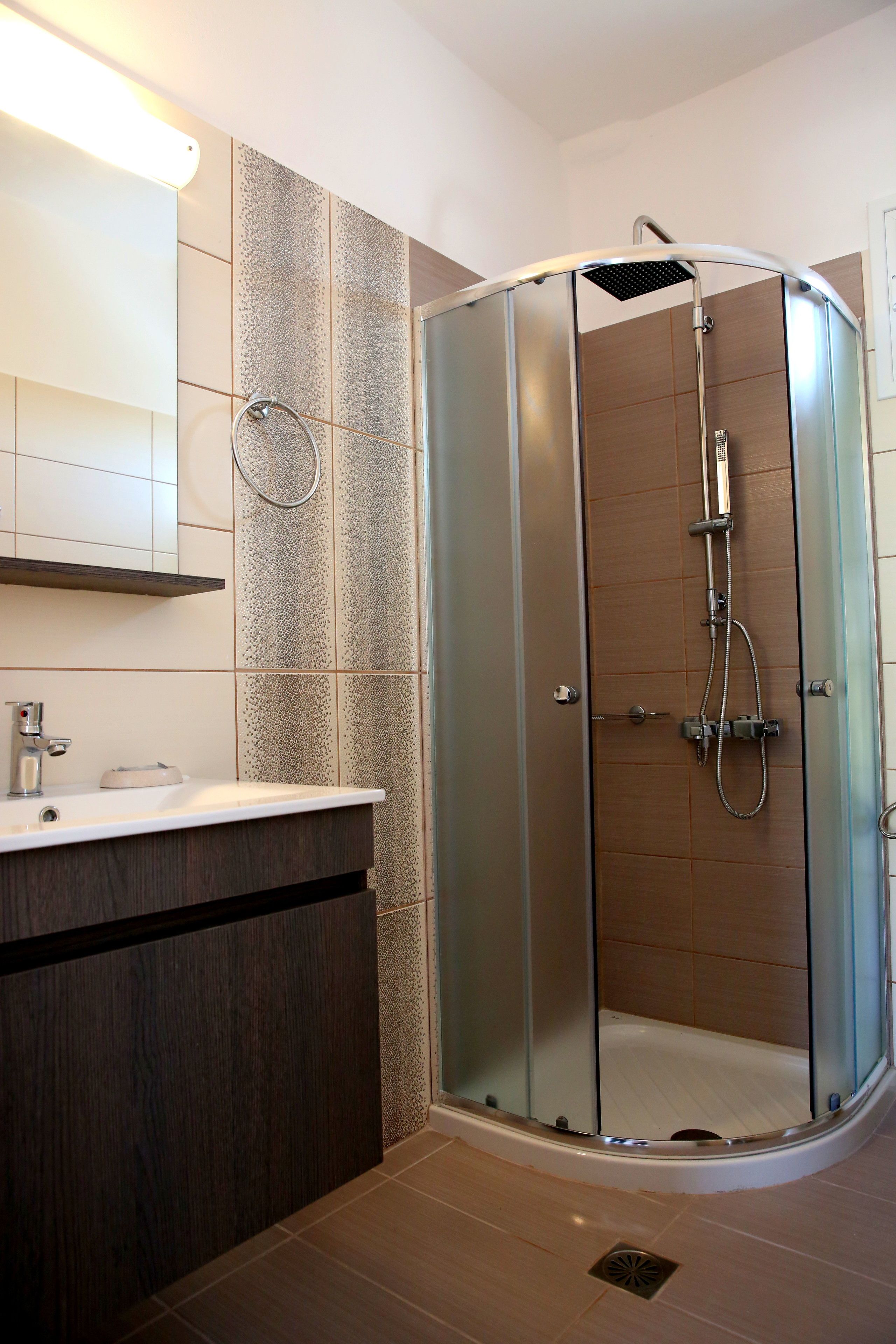 Studio, Sea View | Bathroom | Shower, hair dryer, towels
