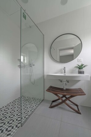 Towels - Central Hotel- Ridge (Accra)