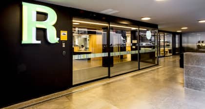 Residencia Universitaria Resa Claudio Coello - Campus Accomodation